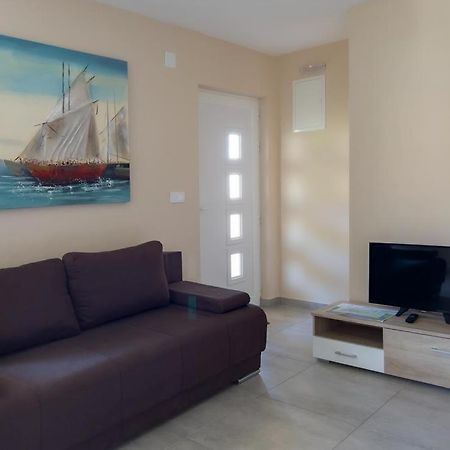 Apartments Juliet Orebic Luaran gambar