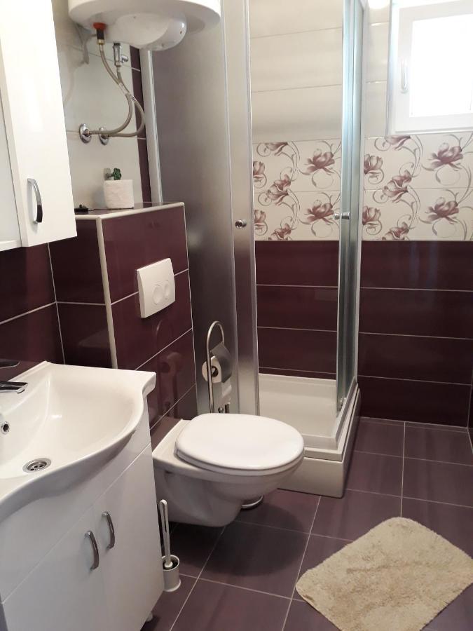 Apartments Juliet Orebic Luaran gambar